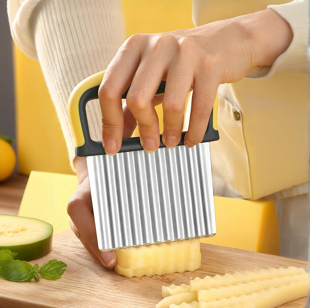 🔪 Wave Cut Magic – French Fries & Veggie Crinkle Cutter